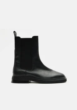 Aaliyah Leather Chelsea Boot
