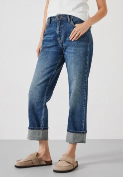 Agnes Straight Leg Jeans