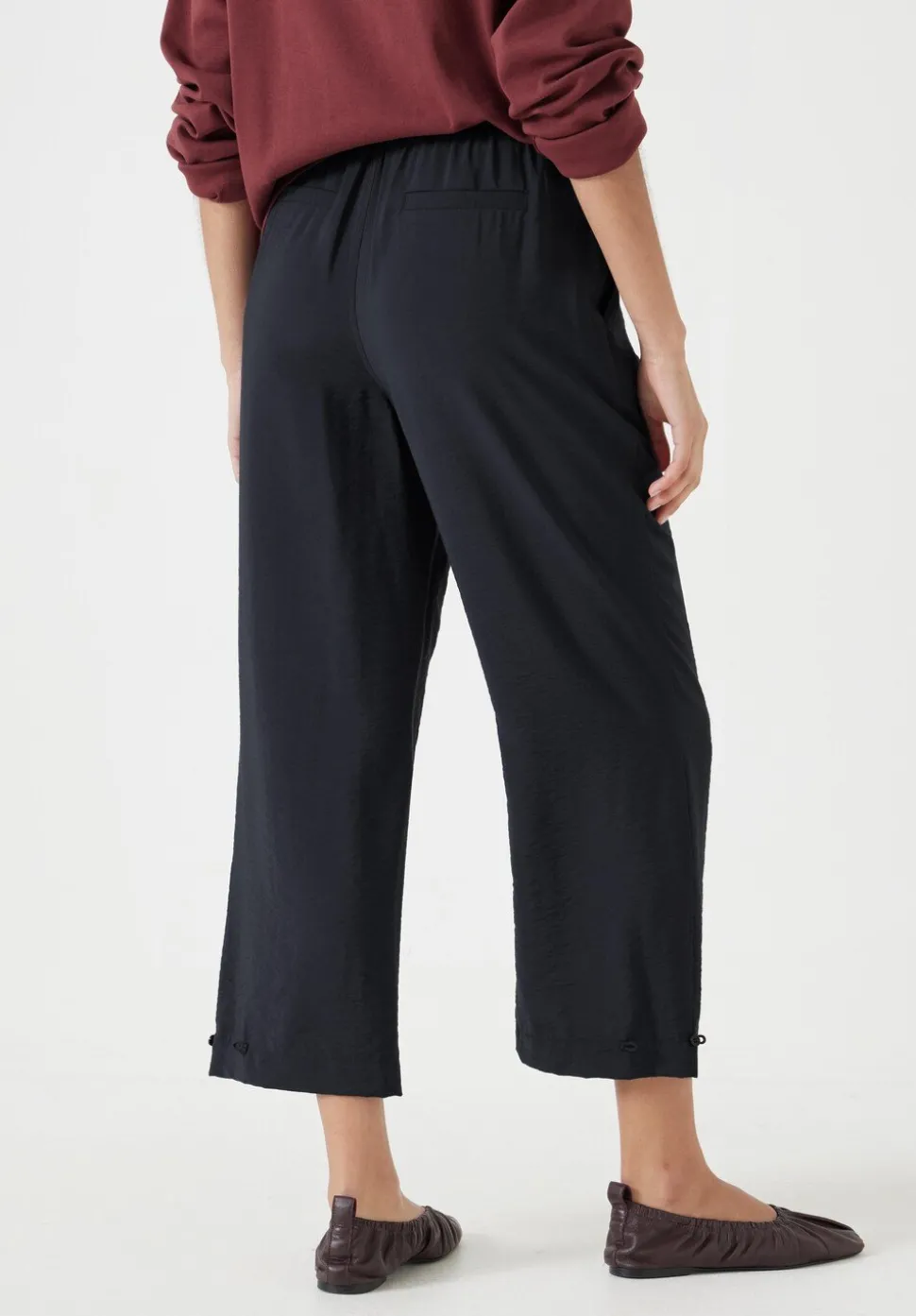 Air Flow Ankle Grazer Trousers