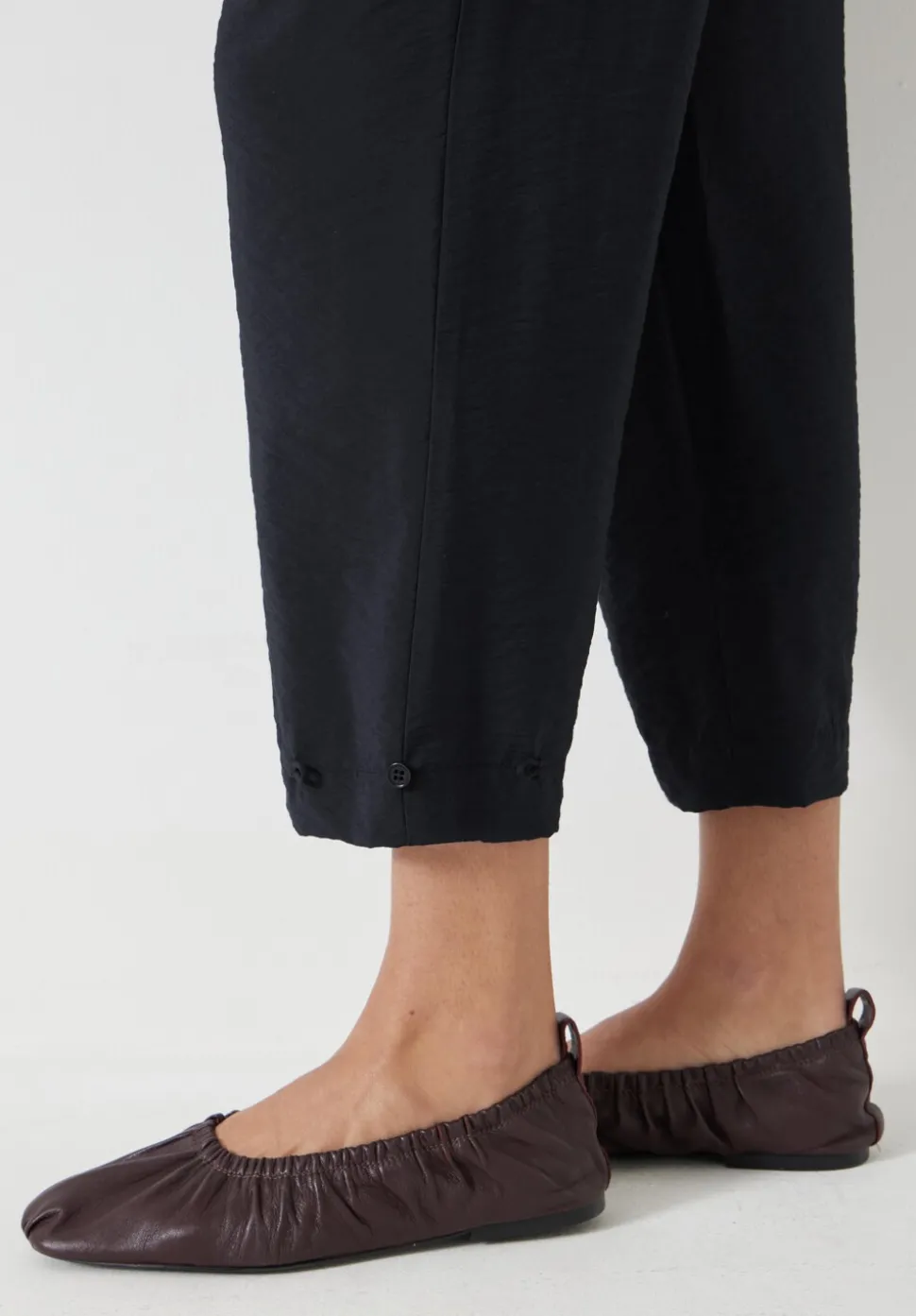 Air Flow Ankle Grazer Trousers