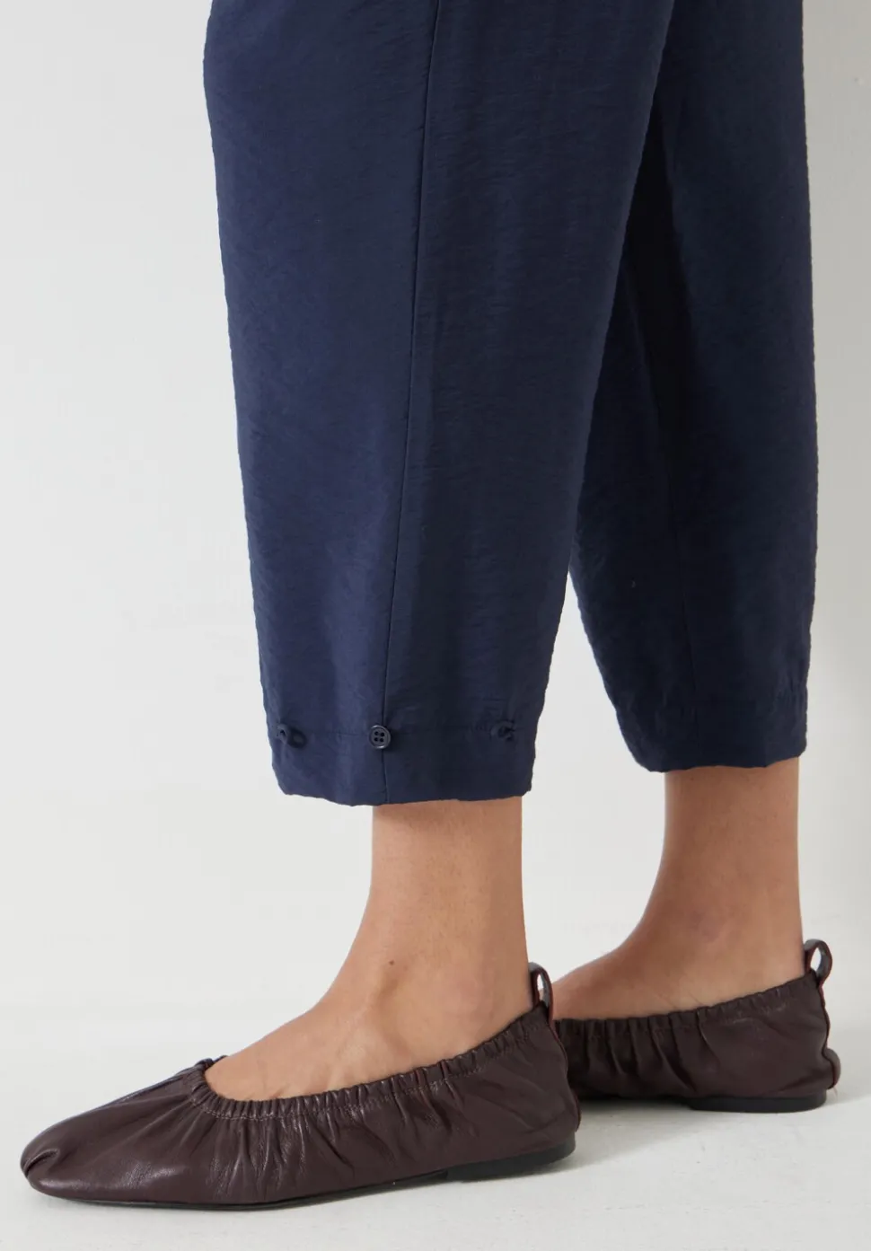Air Flow Ankle Grazer Trousers