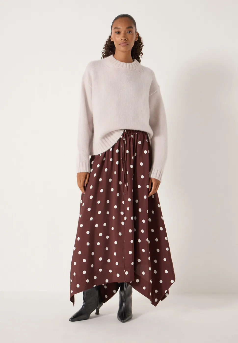 Air Flow Hanky Hem Skirt