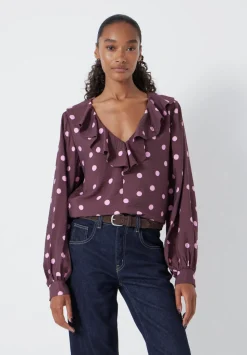 Air Flow Ruffle Blouse