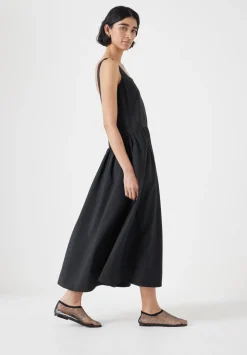 Air Flow Square Neck Midi Ballerina Dress