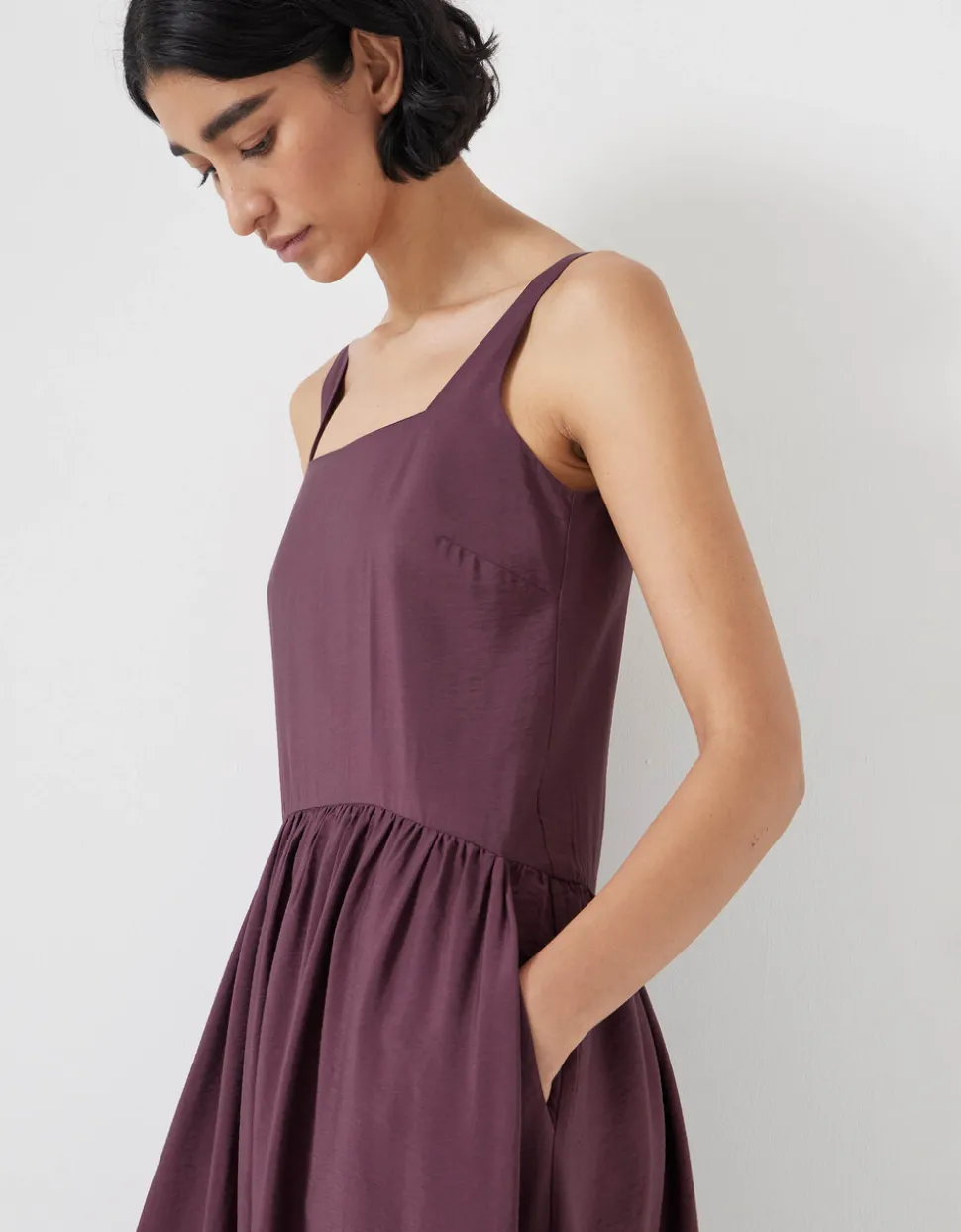 Air Flow Square Neck Midi Ballerina Dress