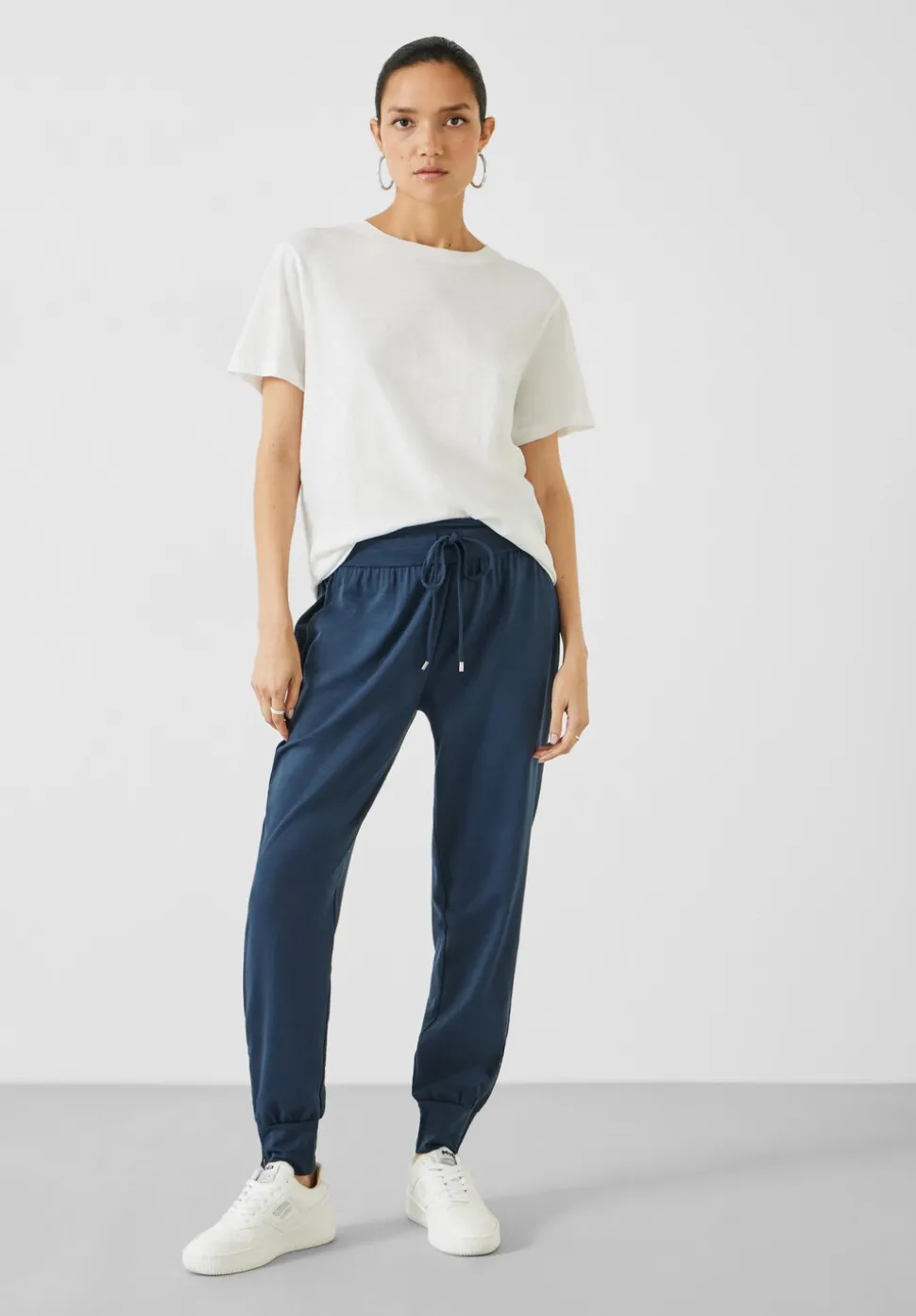 Amie Joggers