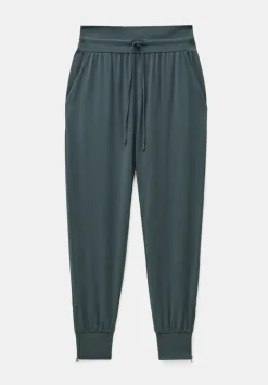 Amie Joggers
