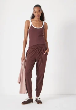 Amie Joggers