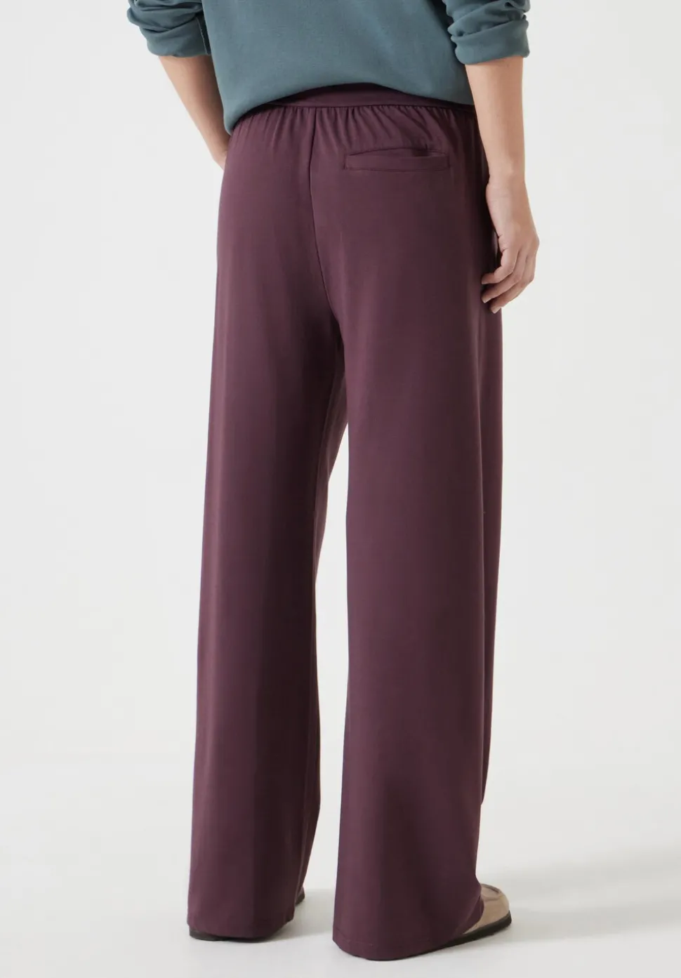 Amie Wide Leg Joggers