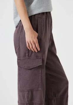 Ava Washed Cargo