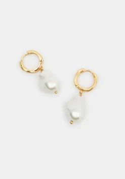 Baroque Pearl Drop Earring