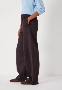 Barrel Leg Jogger