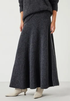 Bea Boucle Knitted Midi Skirt