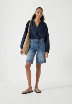 Bea Textured Stripe Blouse