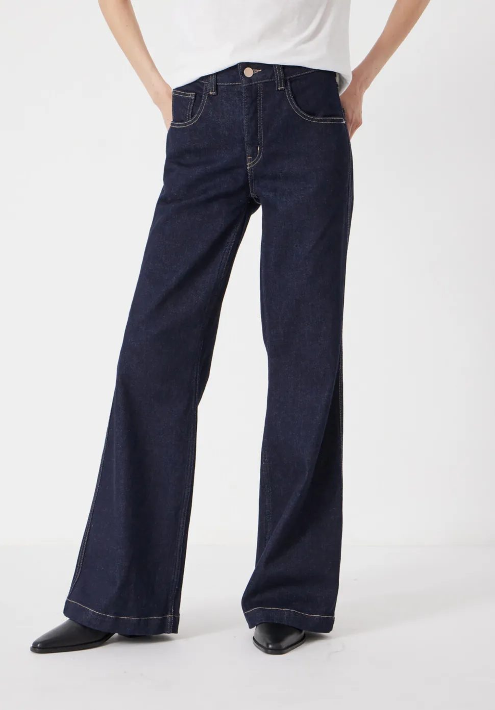 Bella Bootcut Jeans