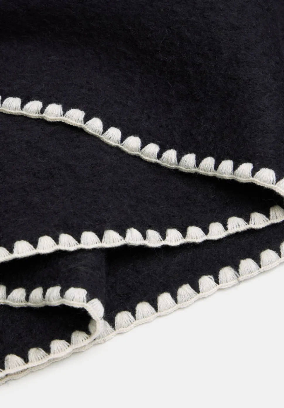 Blanket Stitch Scarf