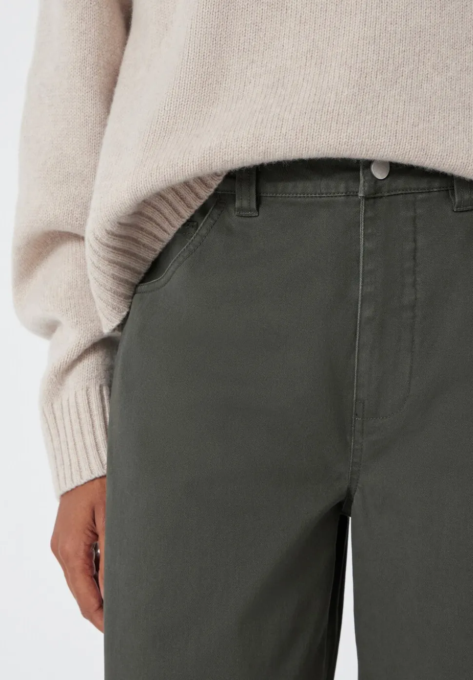 Bree Horseshoe Barrel Leg Trouser