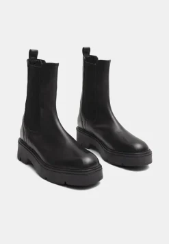 Chunky Leather Chelsea Boots