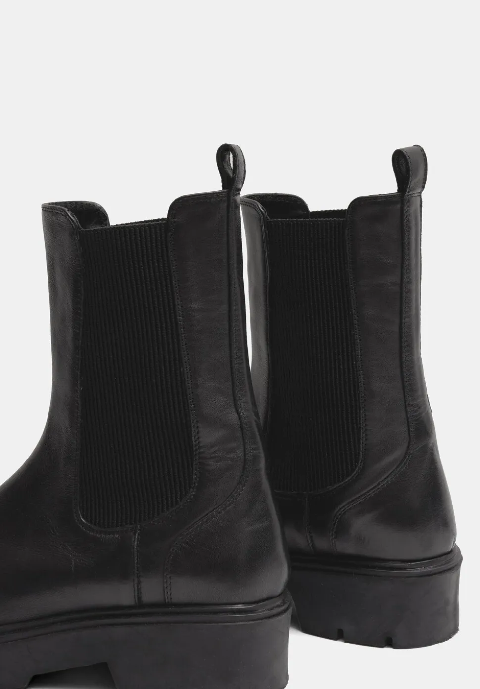 Chunky Leather Chelsea Boots
