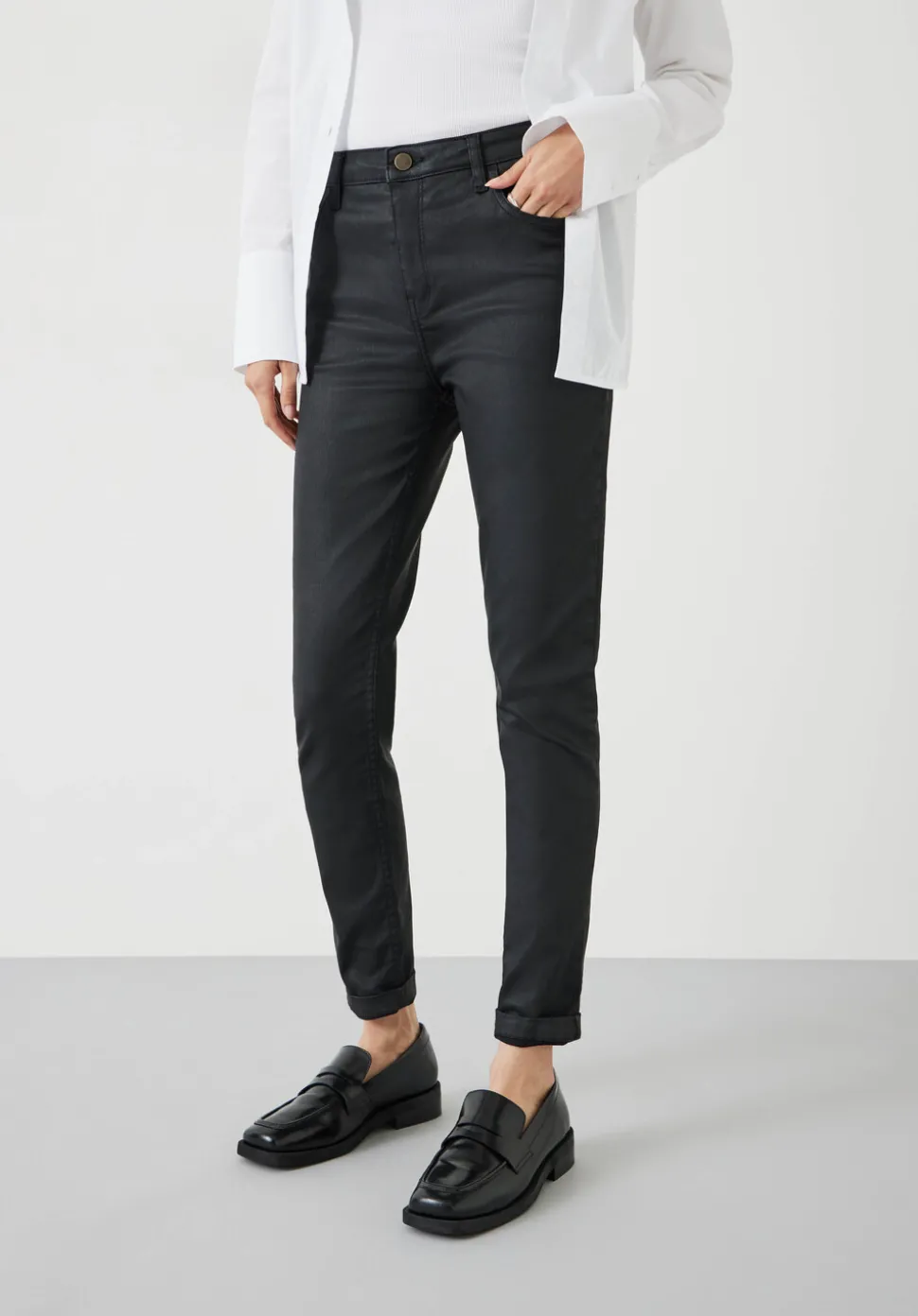 Coated Jeans