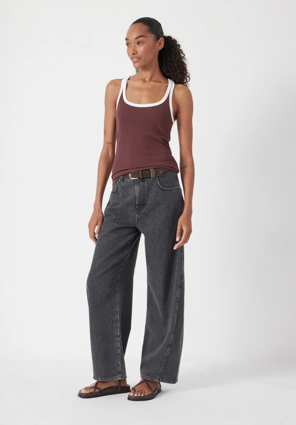 Contrast Trim Vest