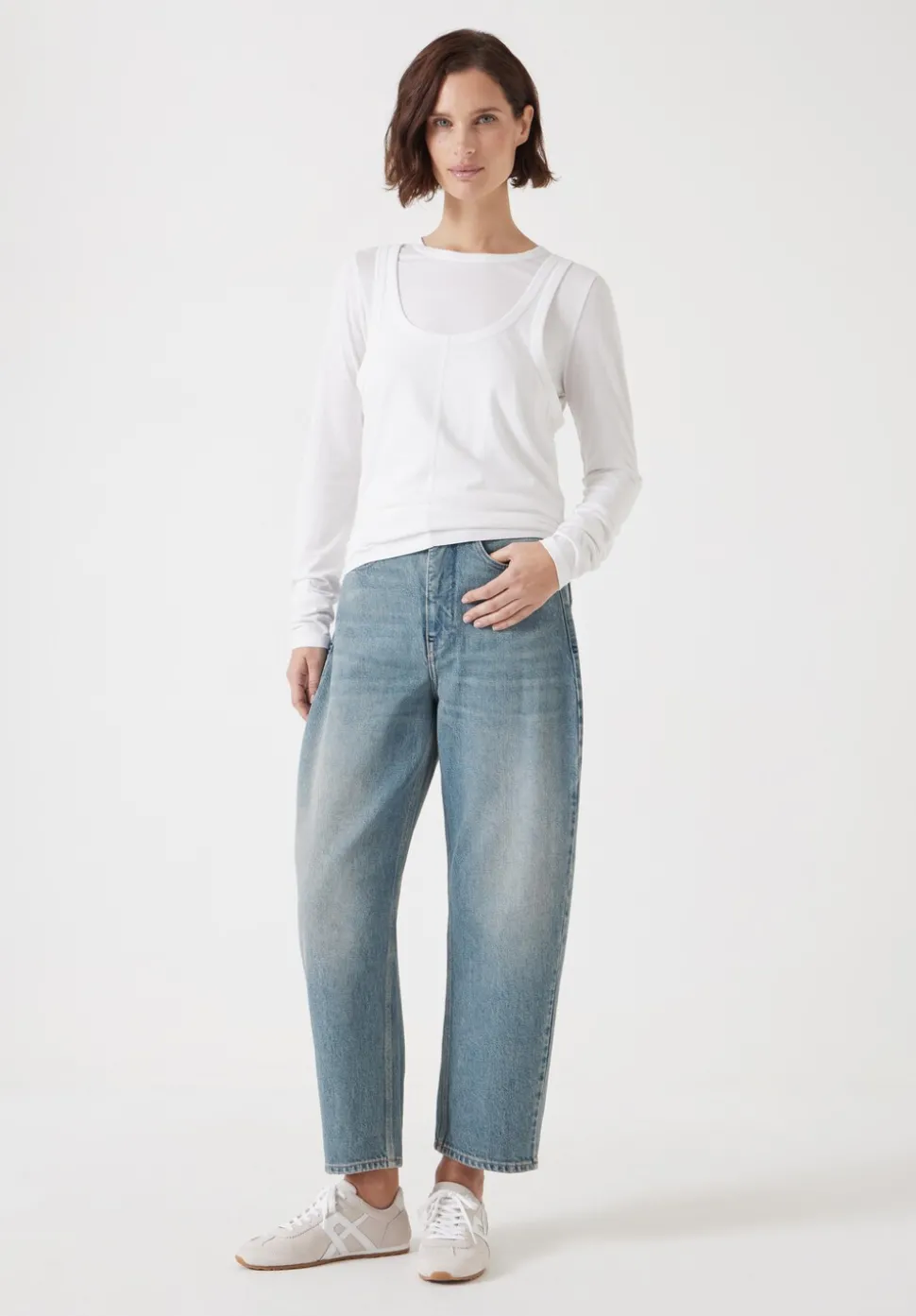 Cordelia Barrel Leg Jeans