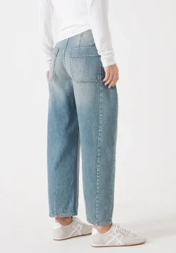Cordelia Barrel Leg Jeans