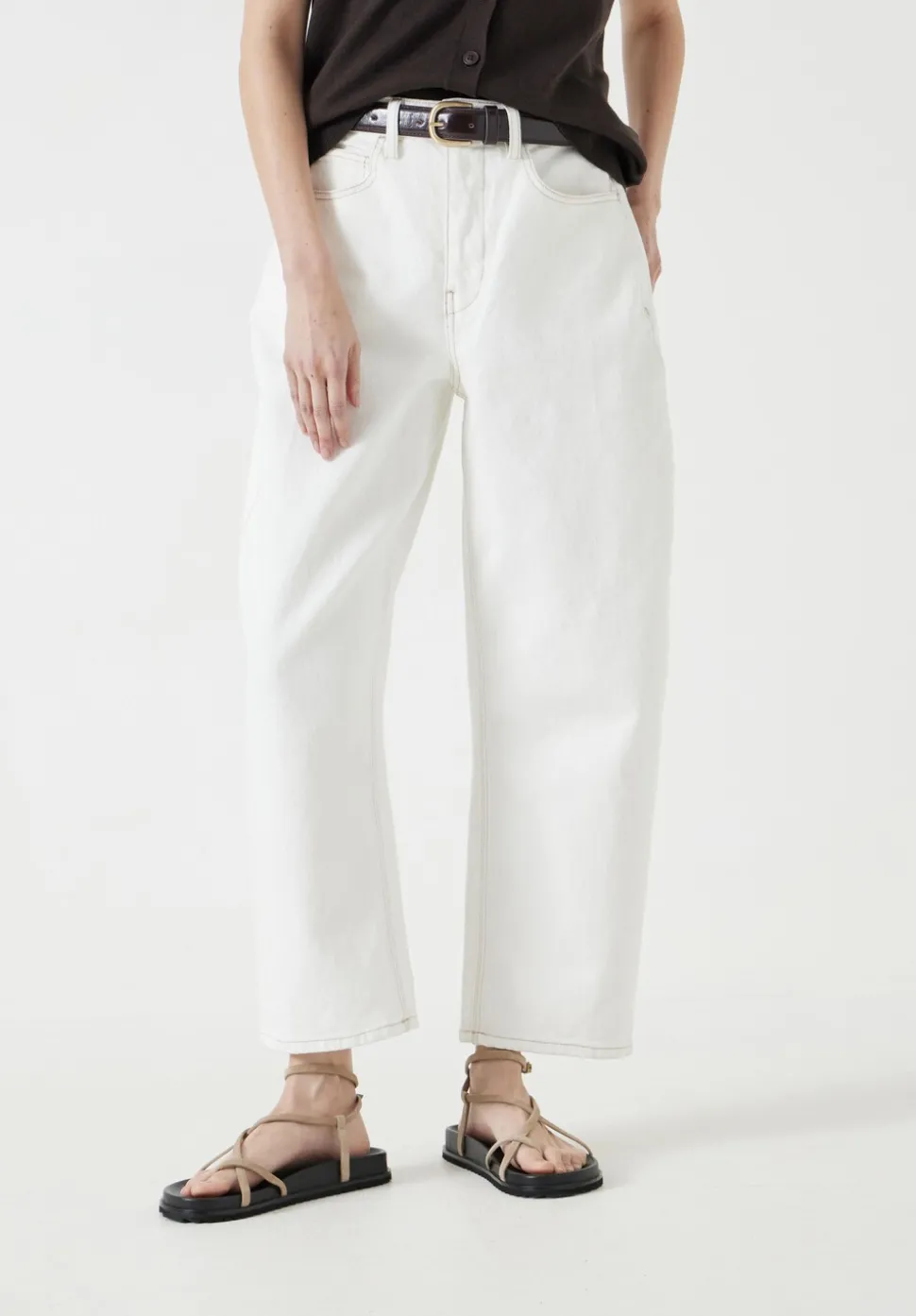 Cordelia Barrel Leg Jeans
