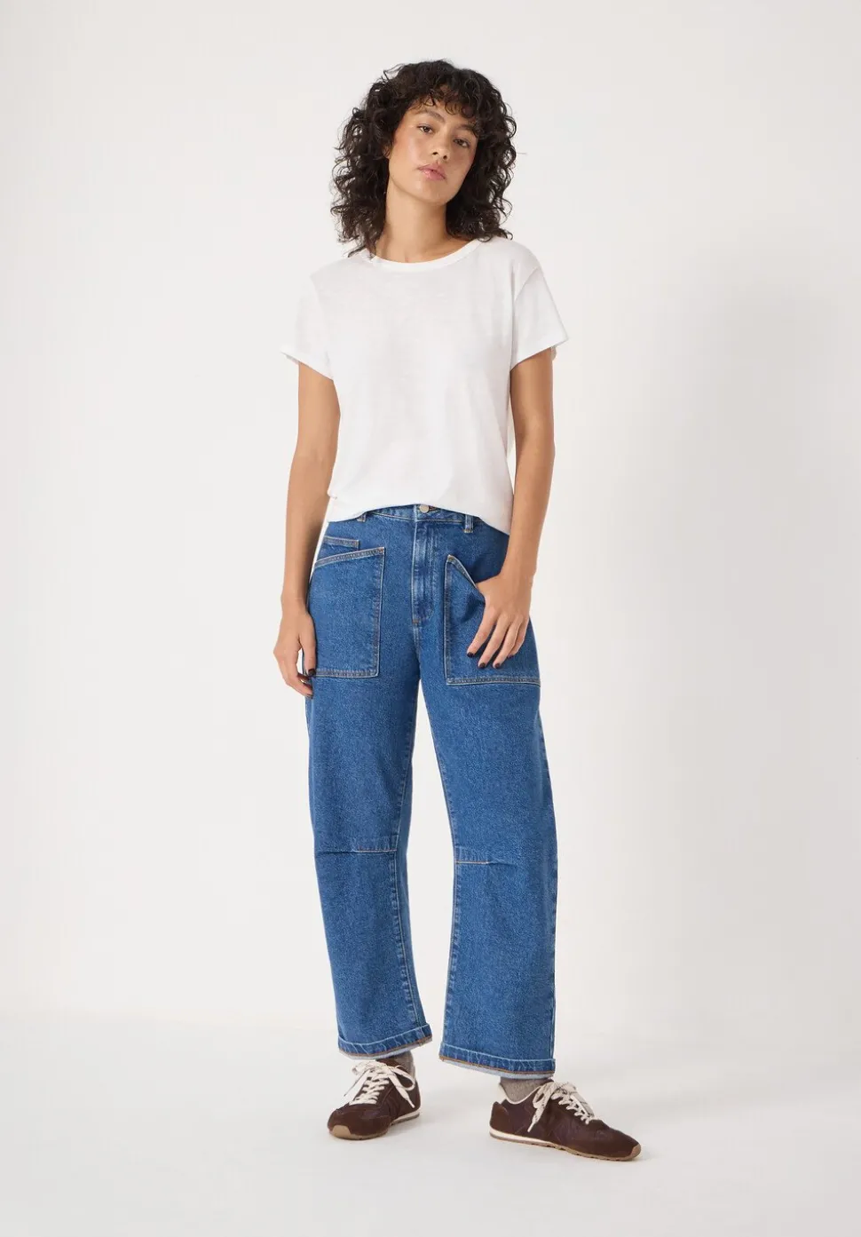 Cordi Barrel Leg Jeans