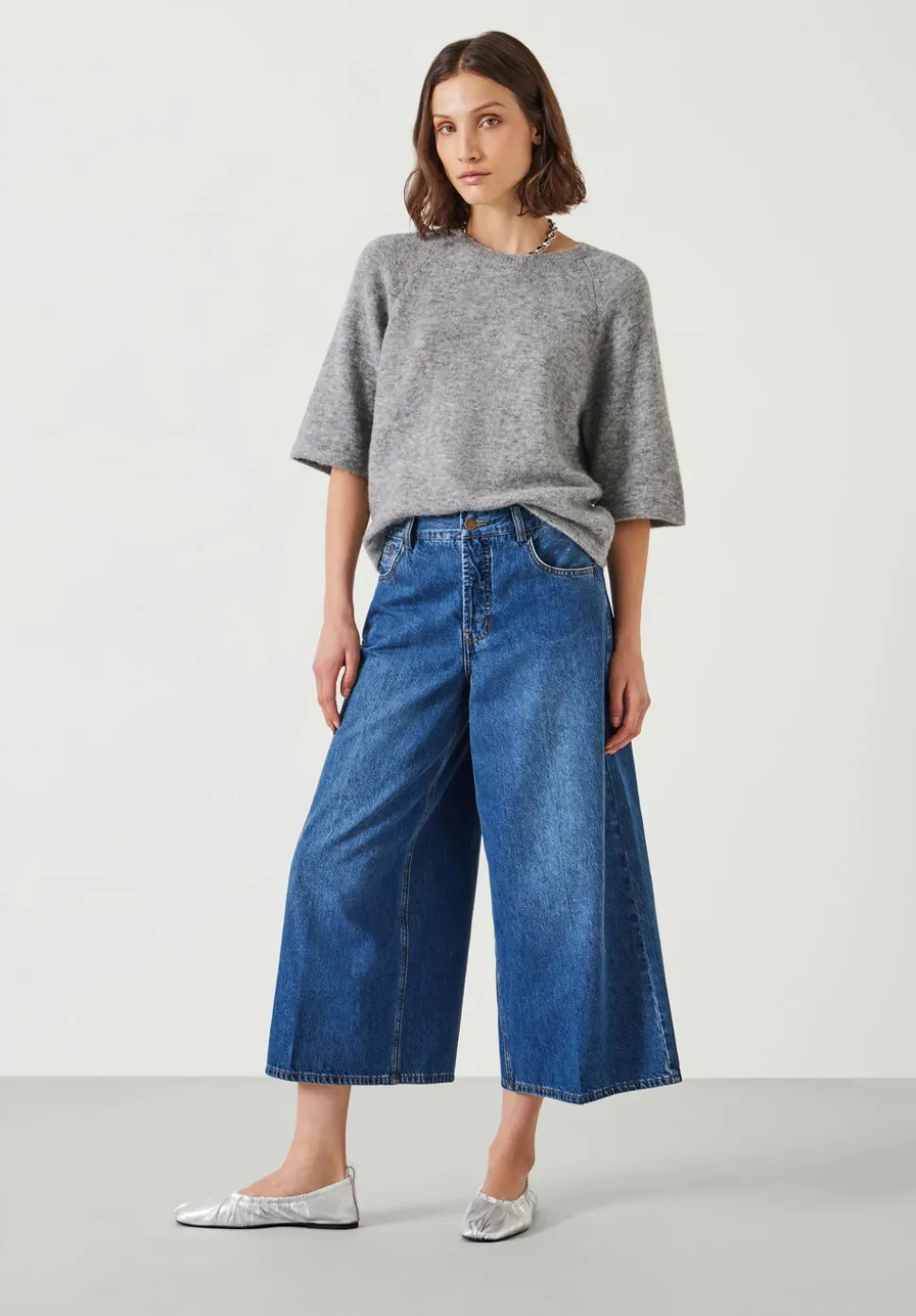 Ella Wide Leg Cropped Jeans