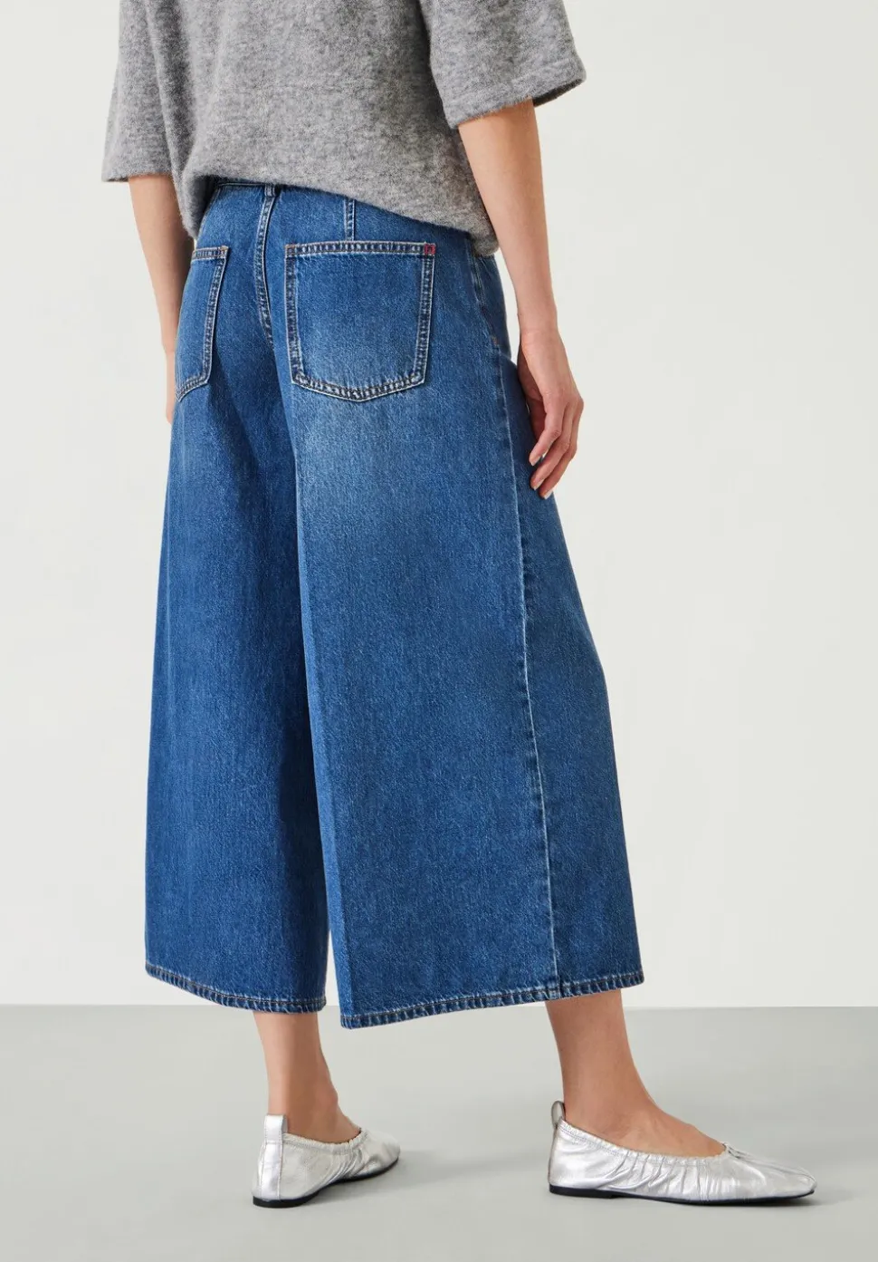 Ella Wide Leg Cropped Jeans