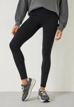 Essential Leggings