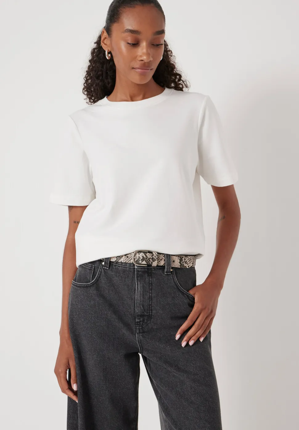 Eyelet Leather Belt