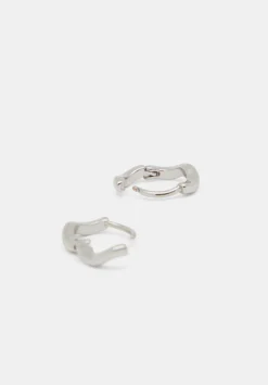 Fern Twist Huggie Earrings