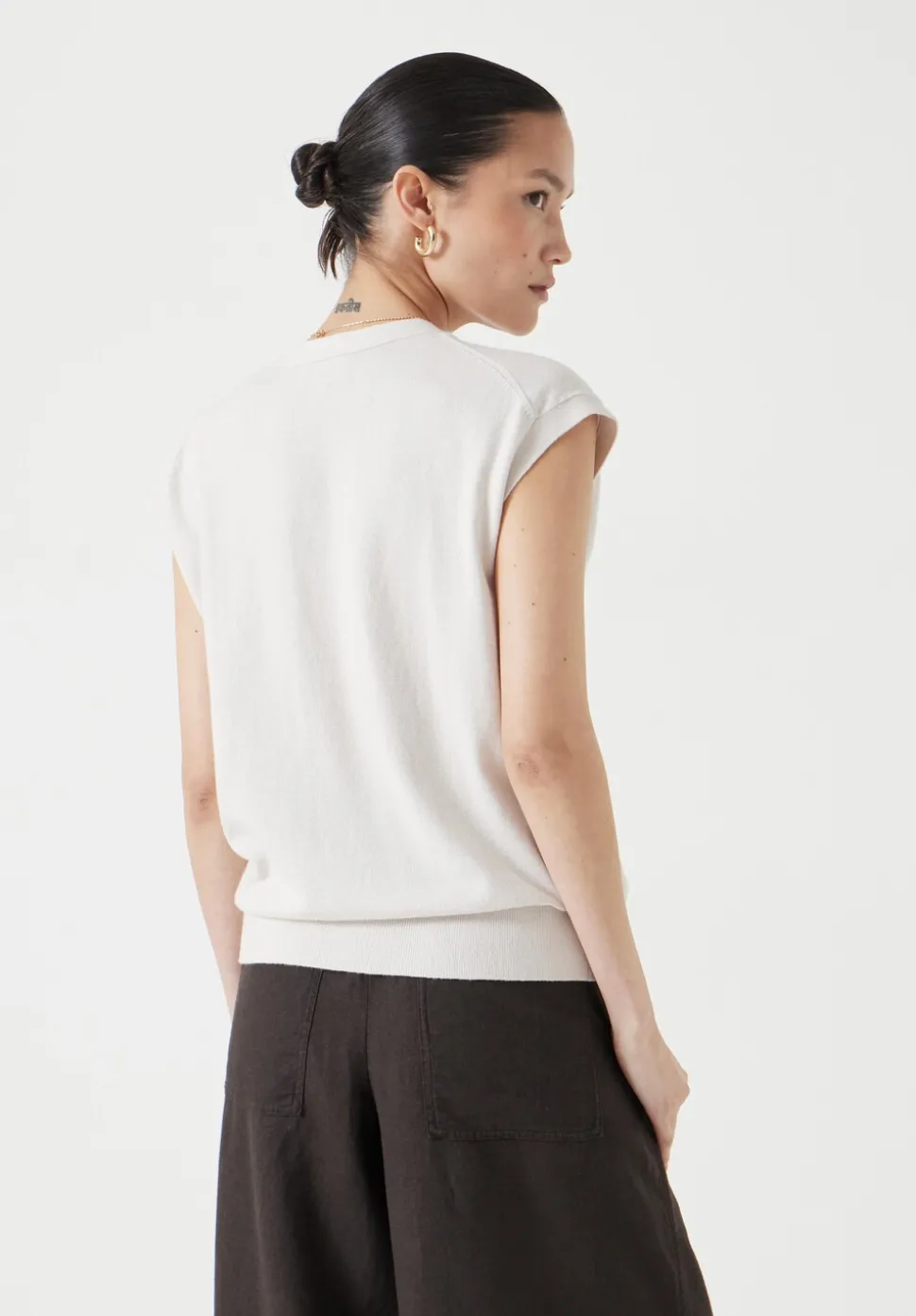 Fine Knit Button Front Vest Top