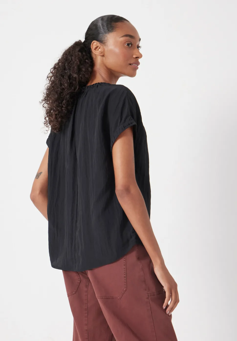 Gathered Crew Neck Detail Top