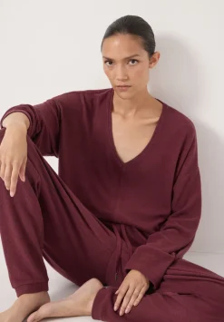 Gillian Supersoft V Neck Top