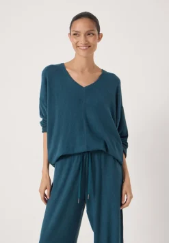 Gillian Supersoft V Neck Top