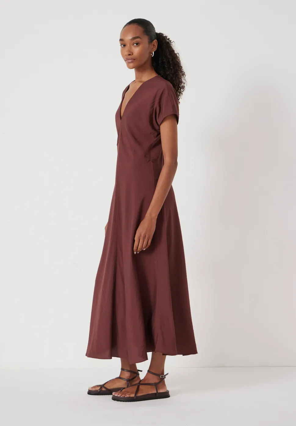Grace Air Flow V-Neck Maxi Dress
