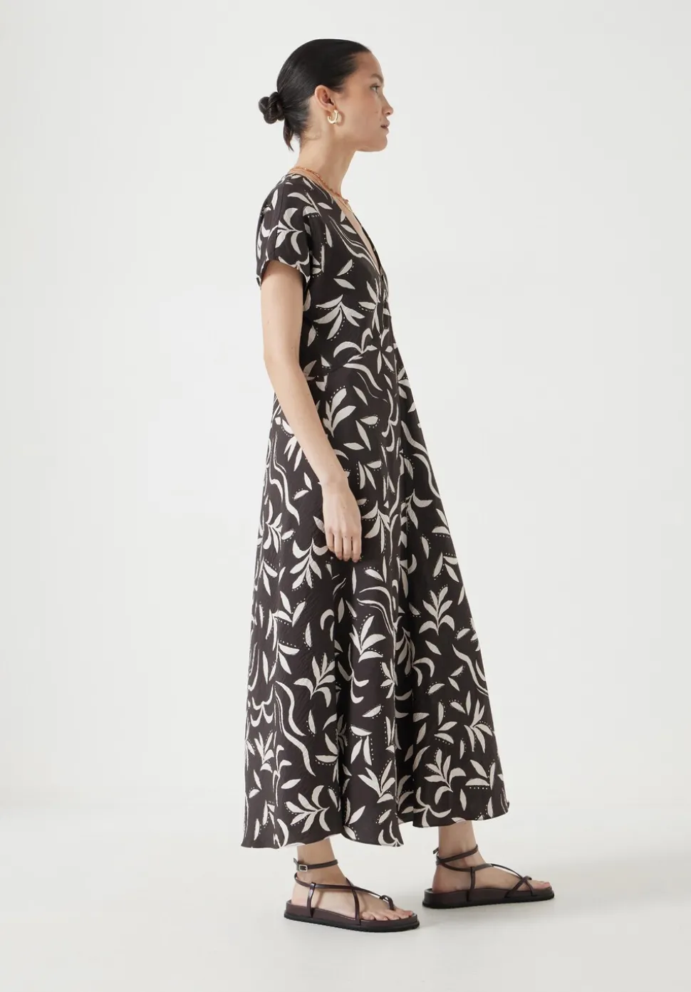 Grace Air Flow V-Neck Maxi Dress