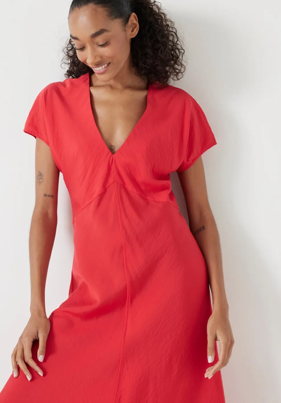 Grace Air Flow V-Neck Maxi Dress
