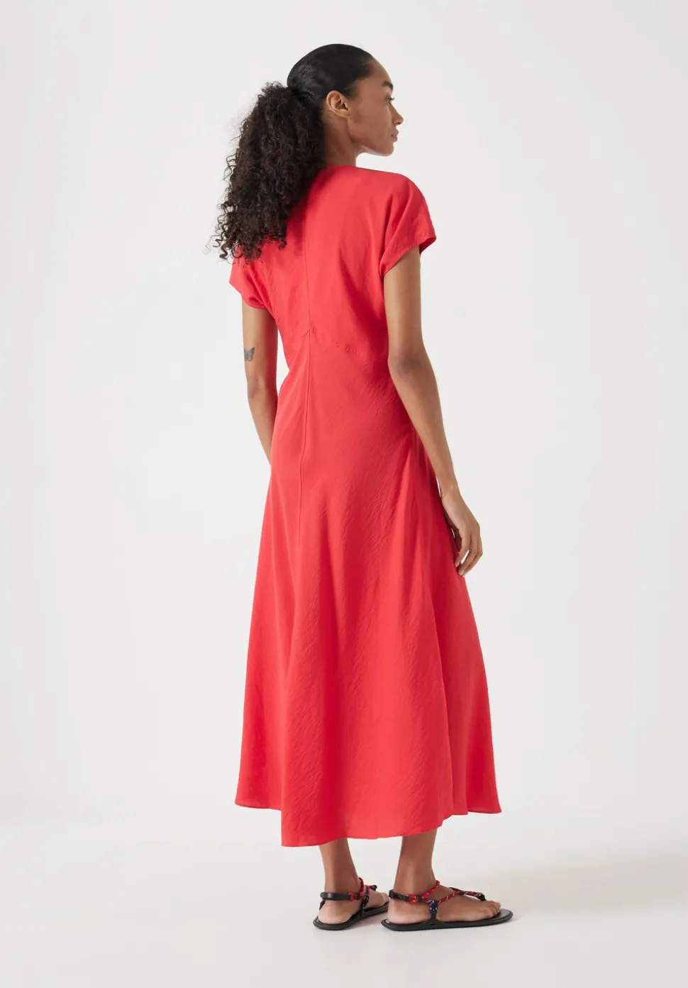 Grace Air Flow V-Neck Maxi Dress