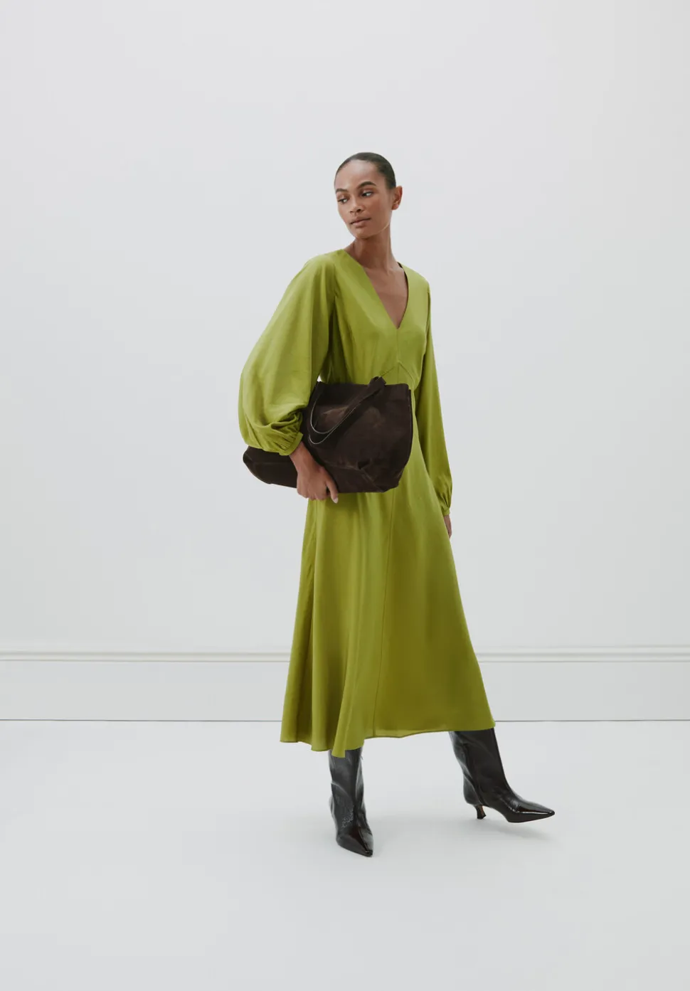 Grace V-Neck Long Sleeve Dress