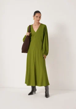 Grace V-Neck Long Sleeve Dress