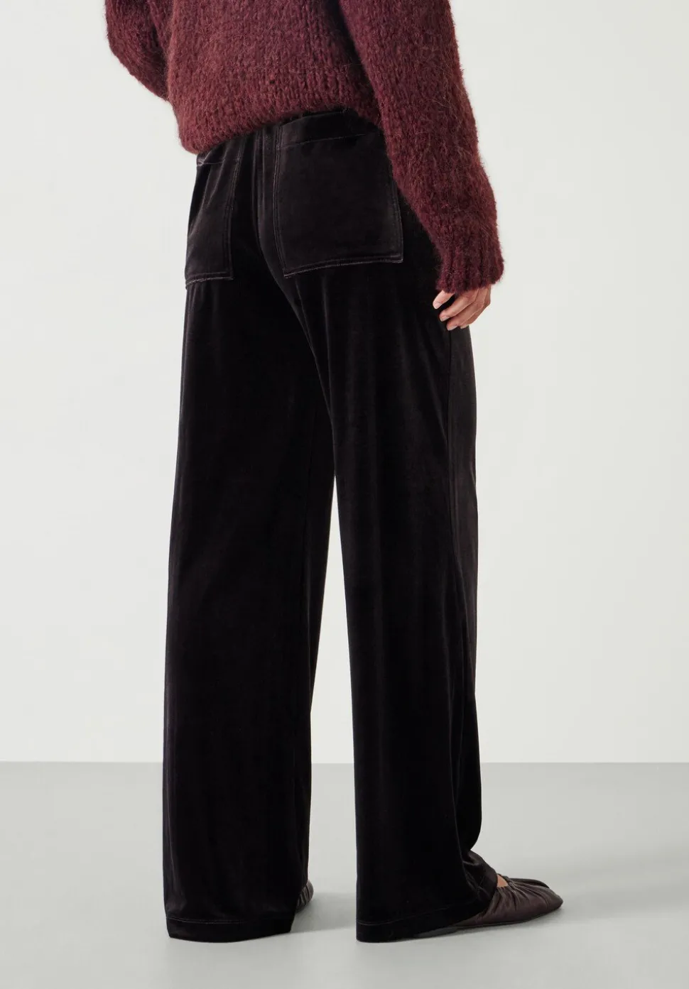 Harrison Velvet Pintuck Joggers