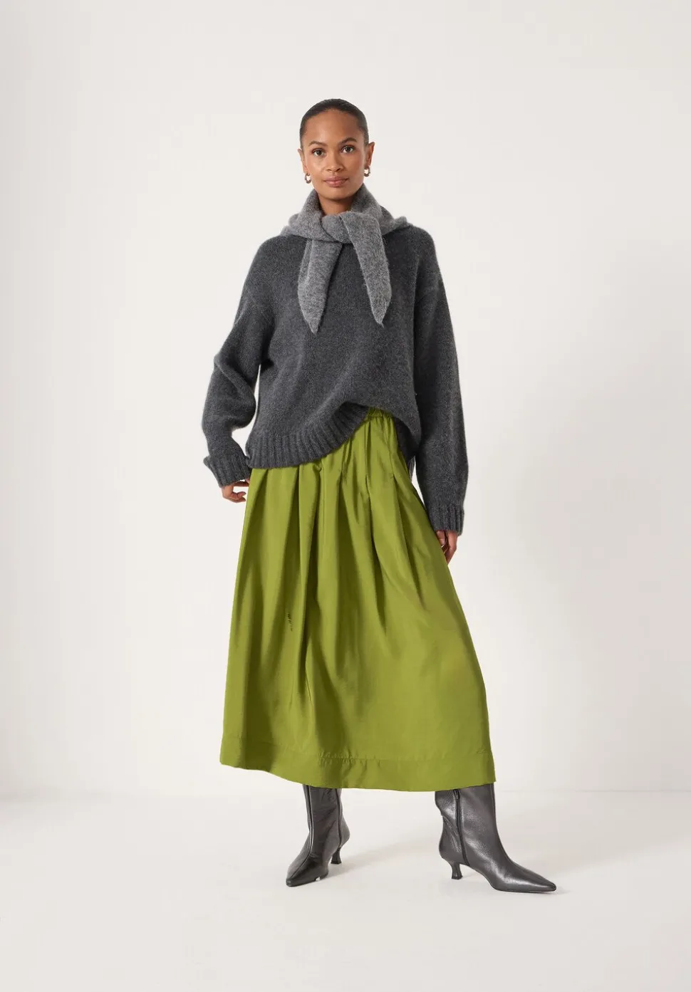 Ivy Pleated Air Flow Midi Skirt