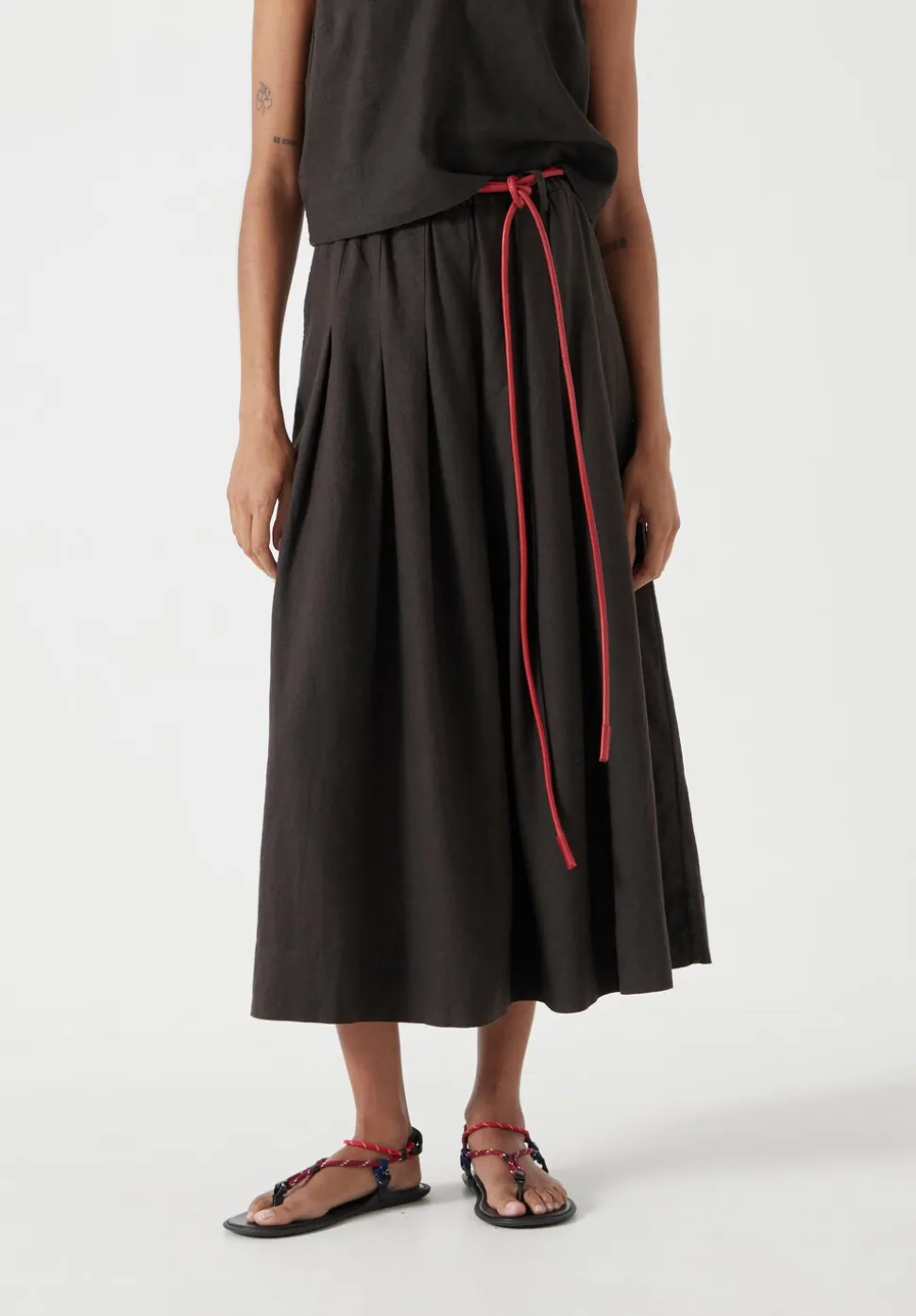 Ivy Pleated Linen Blend Midi Skirt