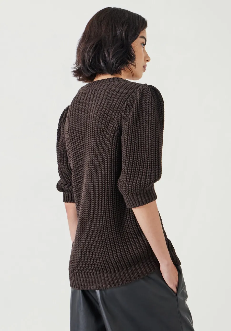 Jessie Cotton Puff Sleeve Ribbed Top