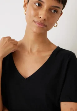 Kali Cotton Slub V-Neck T-Shirt