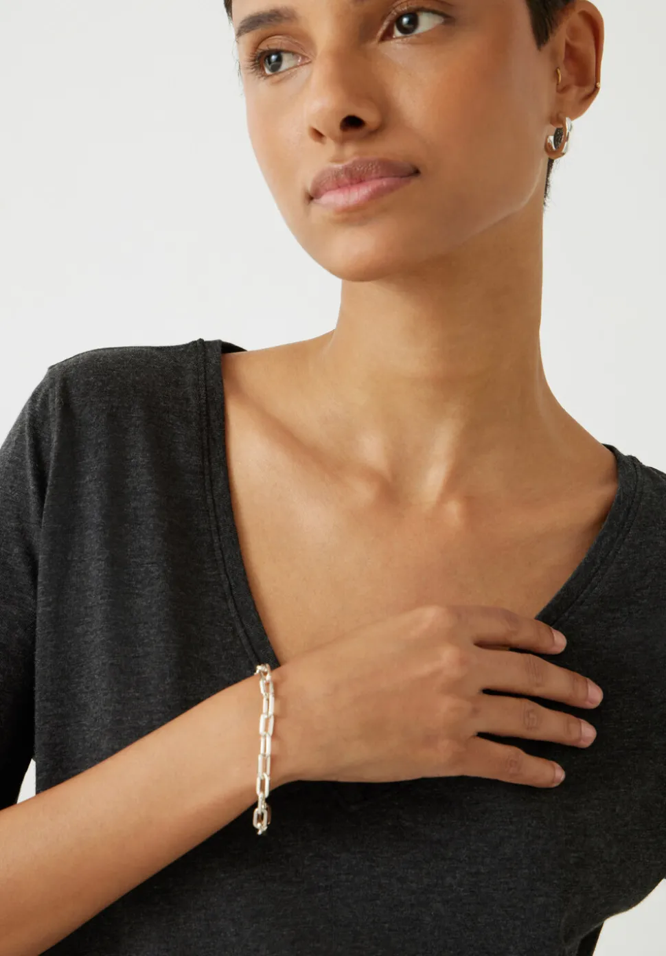 Kali Cotton Slub V-Neck T-Shirt